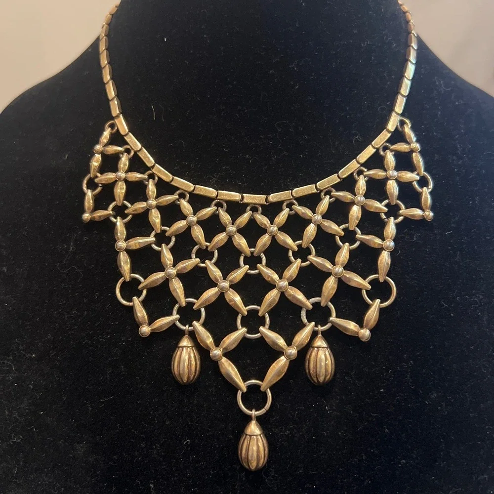 Vtg Gold Tone Lattice Bib‎ Statement Necklace Ornate Boho Retro Teardrop Drip